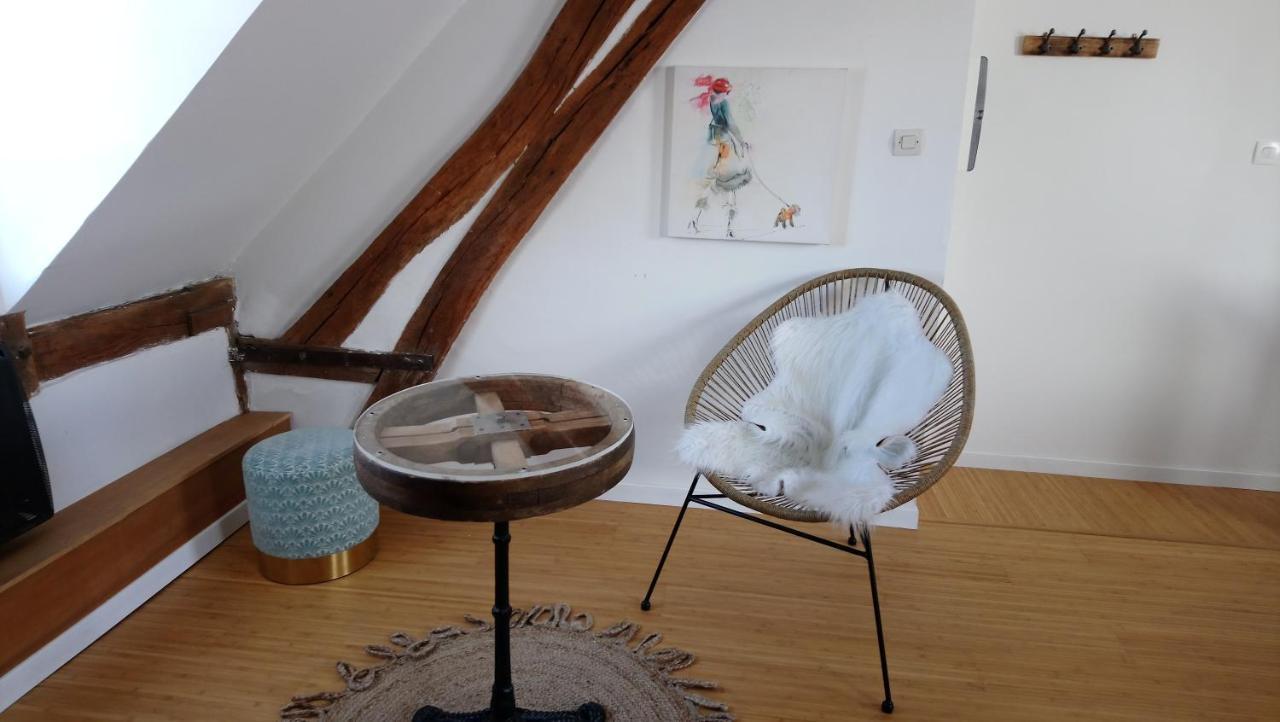 Appartement Loft de charme á 150m de la cathédrale à Beauvais Extérieur photo
